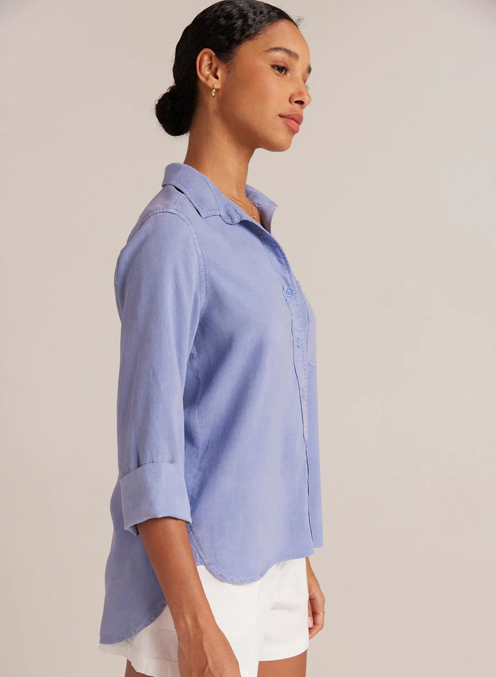 BELLA DAHL- WOMEN'S TAIL BUTTON DOWN SHIRT