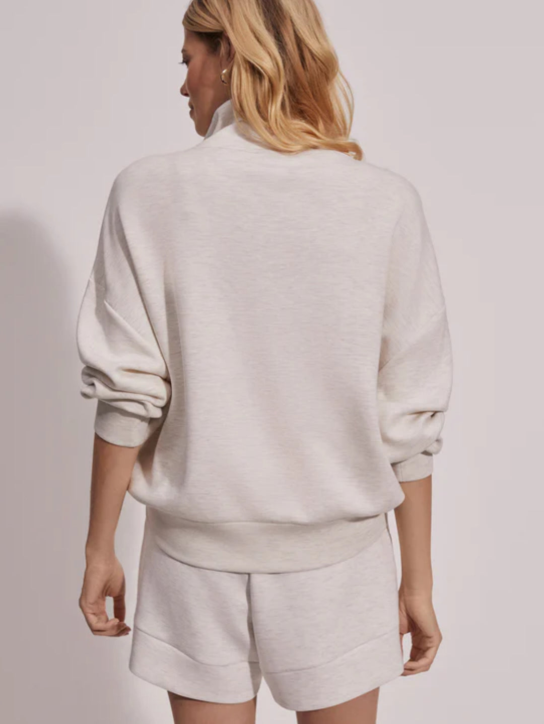 VARLEY- WOMEN’S HAWLEY 1/2 ZIP SWEATSHIRT