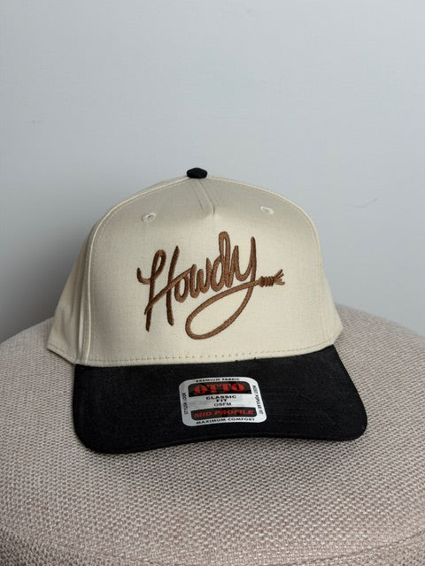 HOWDY EMBROIDERED CLASSIC TWO-TONE TRUCKER HAT