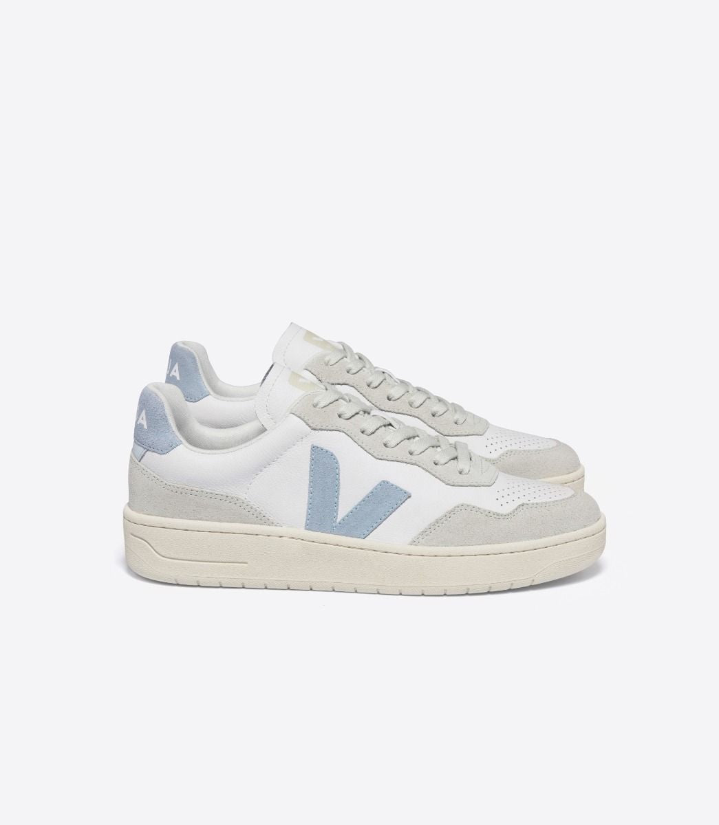 VEJA- WOMEN’S V-90 LEATHER SHOE