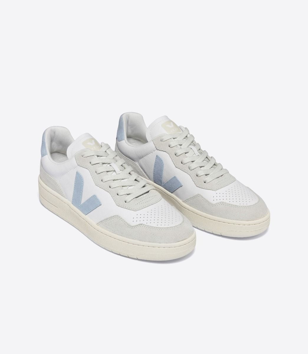 VEJA- WOMEN’S V-90 LEATHER SHOE