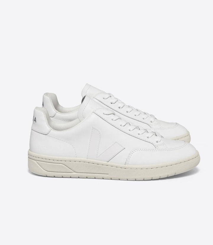 VEJA- MEN’S V-12 LEATHER SHOE