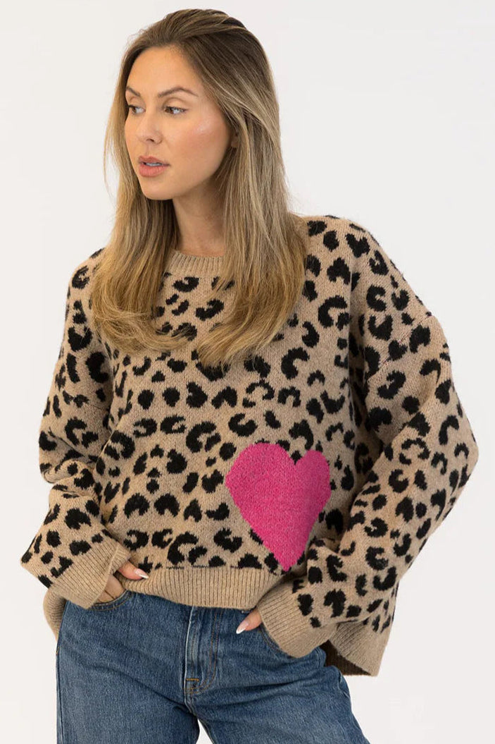 LYLA & LUXE - WOMEN'S JESSIE ANIMAL PULLOVER SWEATER