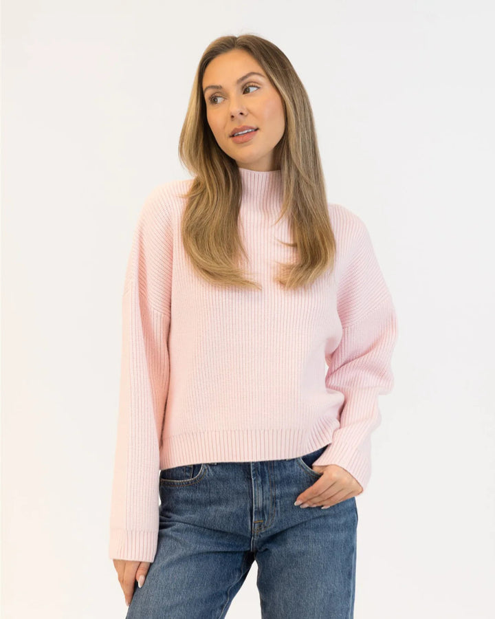 LYLA & LUXE - WOMEN'S EVOLET SWEATER