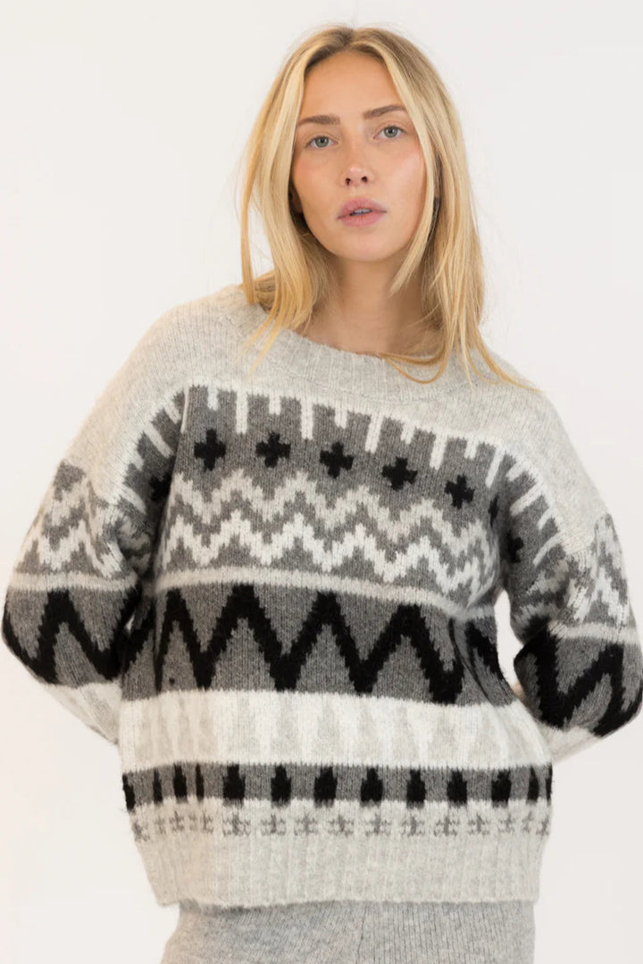 LYLA & LUXE - WOMEN'S LANDEN SWEATER 