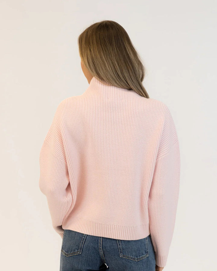 LYLA & LUXE - WOMEN'S EVOLET SWEATER