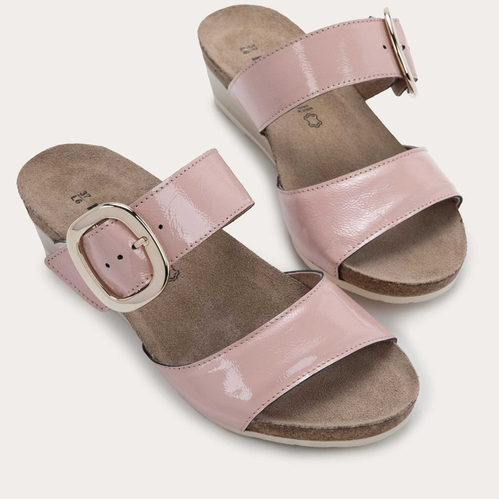 NAOT - WOMEN'S MAGIC SANDAL