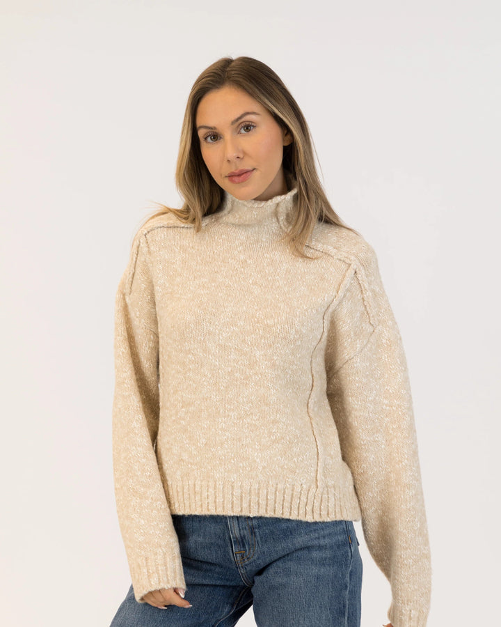 LYLA & LUXE - WOMEN'S NELLIE SWEATER 