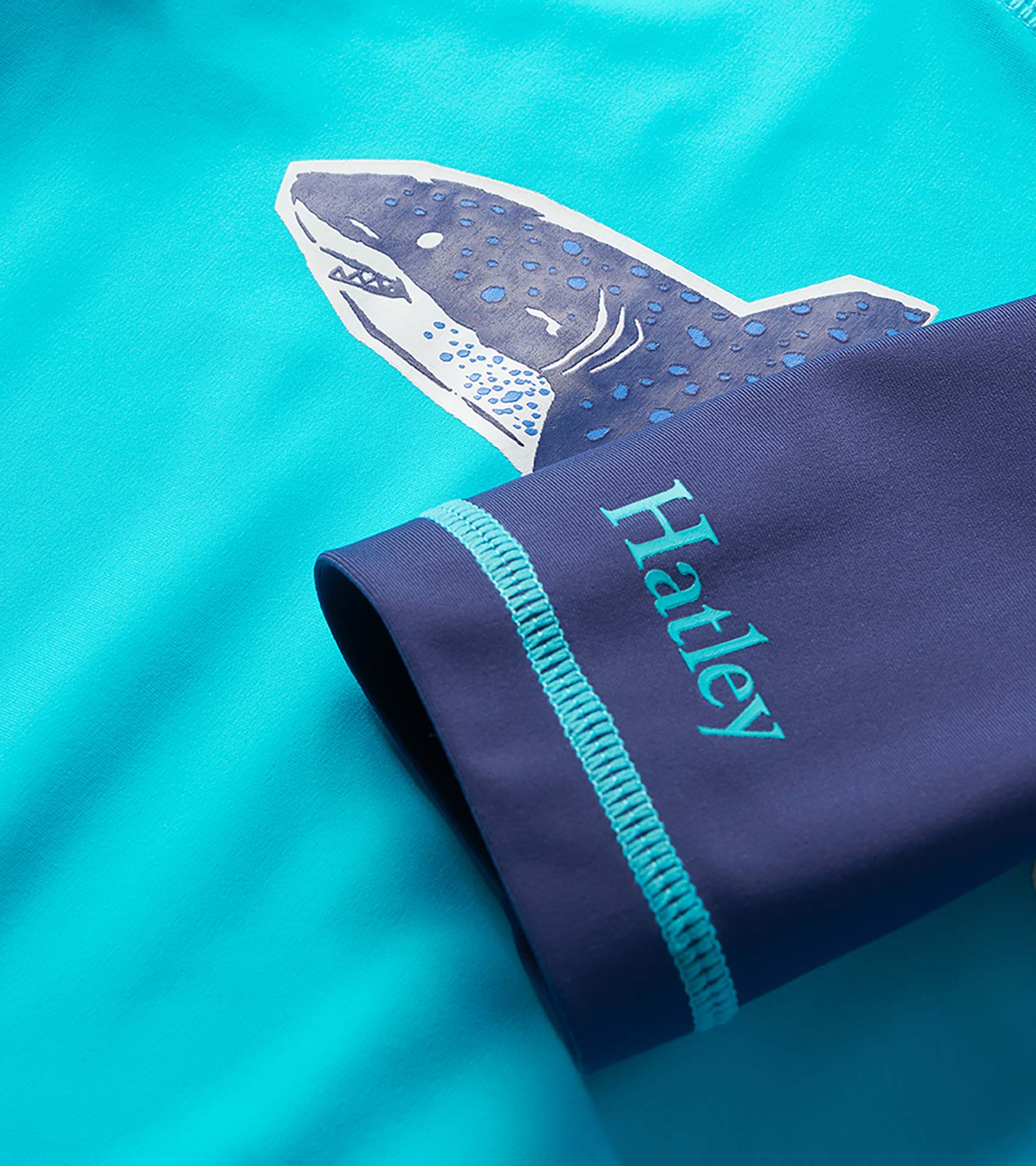 HATLEY -  KIDS BLUE SHARK SHORT SLEEVE RASHGUARD