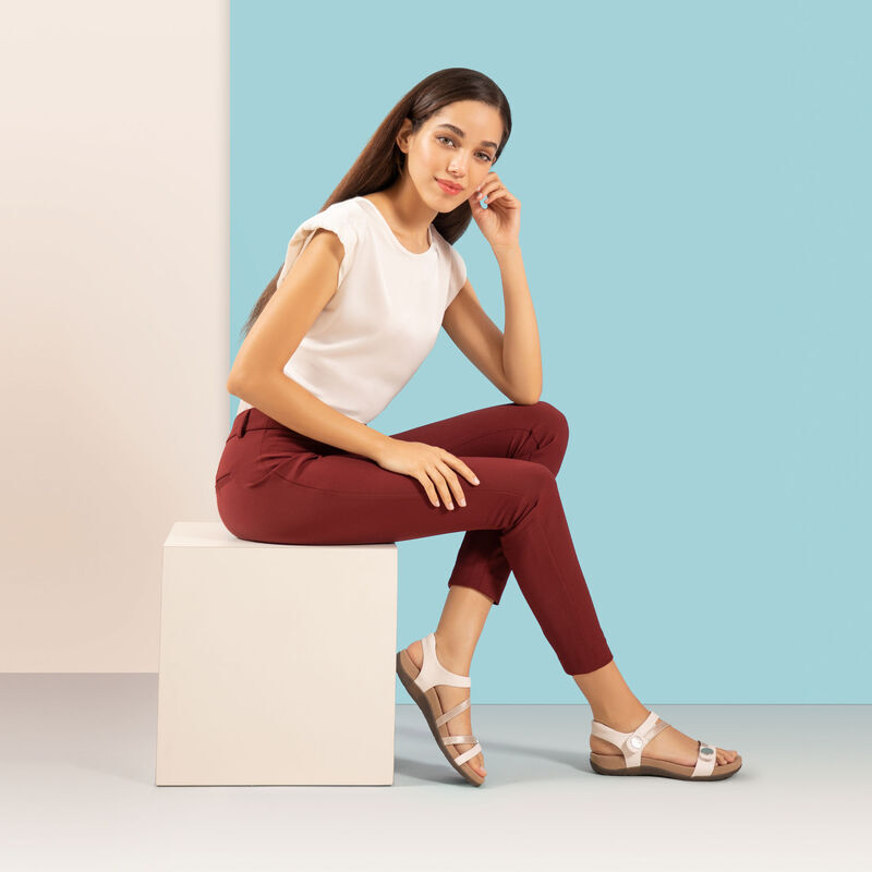 AETREX- WOMEN'S JESS SANDAL