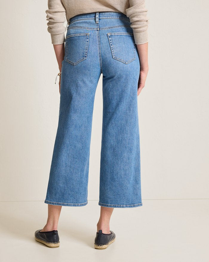 TOMMY BAHAMA- WOMEN'S HIGH-RISE CROPPED WIDE-LEG JEANS