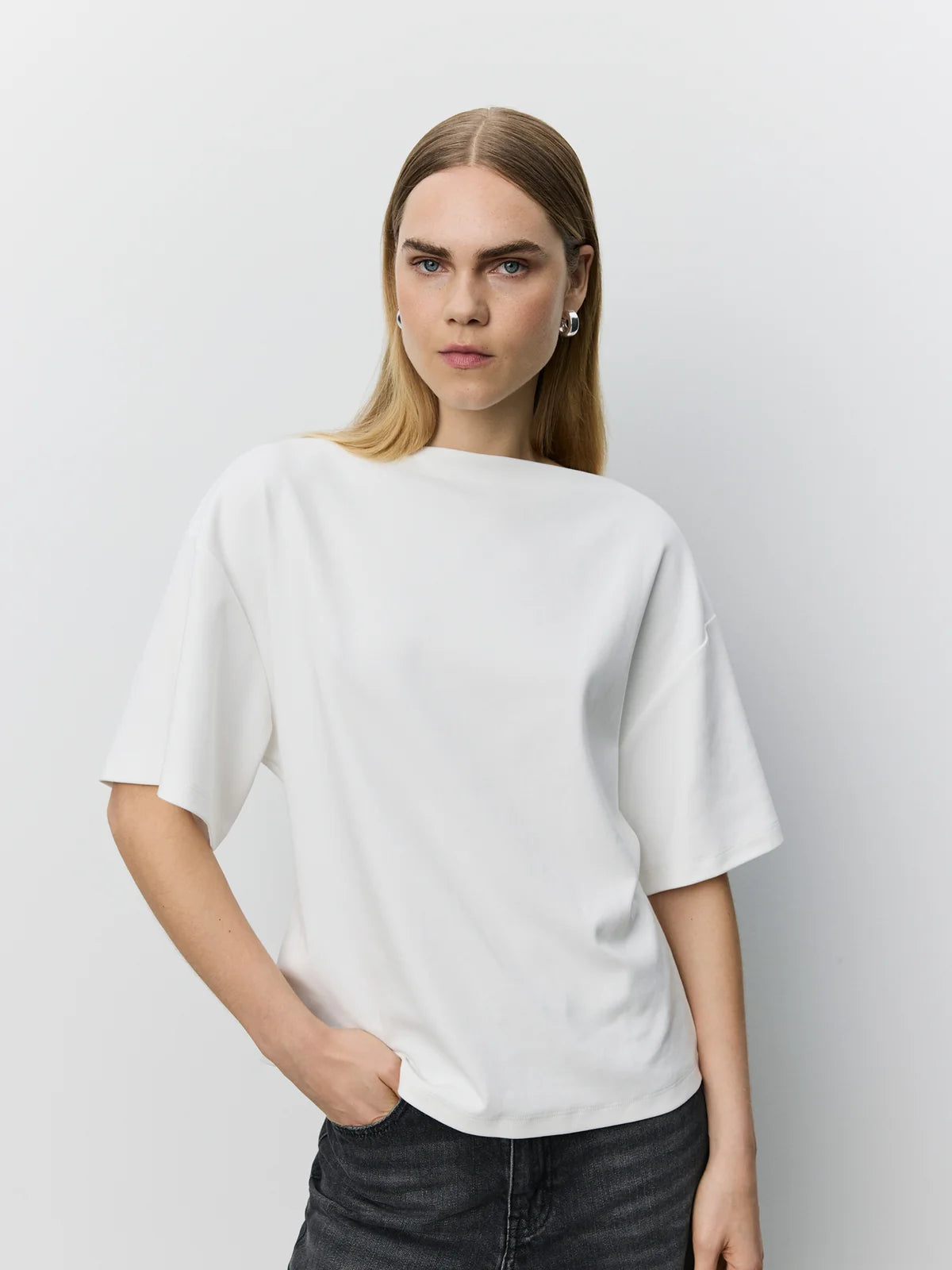 SOFIE SCHNOOR - TEASW BOATNECK TSHIRT