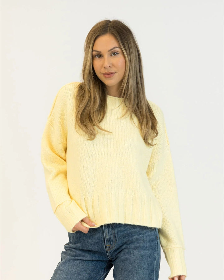 LYLA & LUXE - WOMEN'S TIMMY SWEATER 