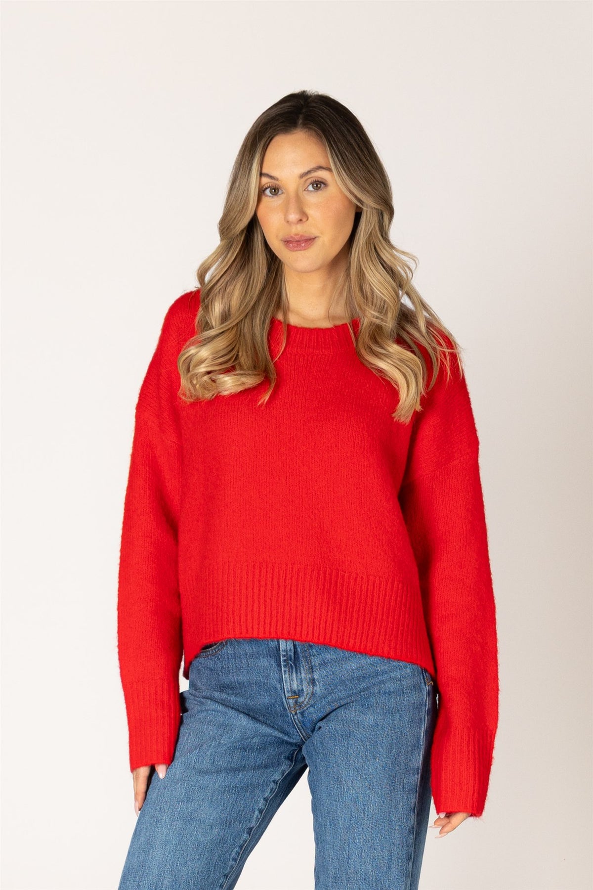 LYLA & LUXE - TIMMY MUST HAVE CREW SWEATER