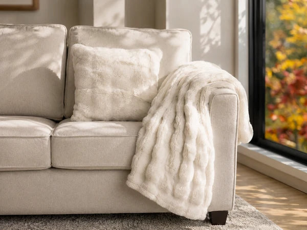 PLUSH FAUX FUR 50" X 60" THROW, IVORY