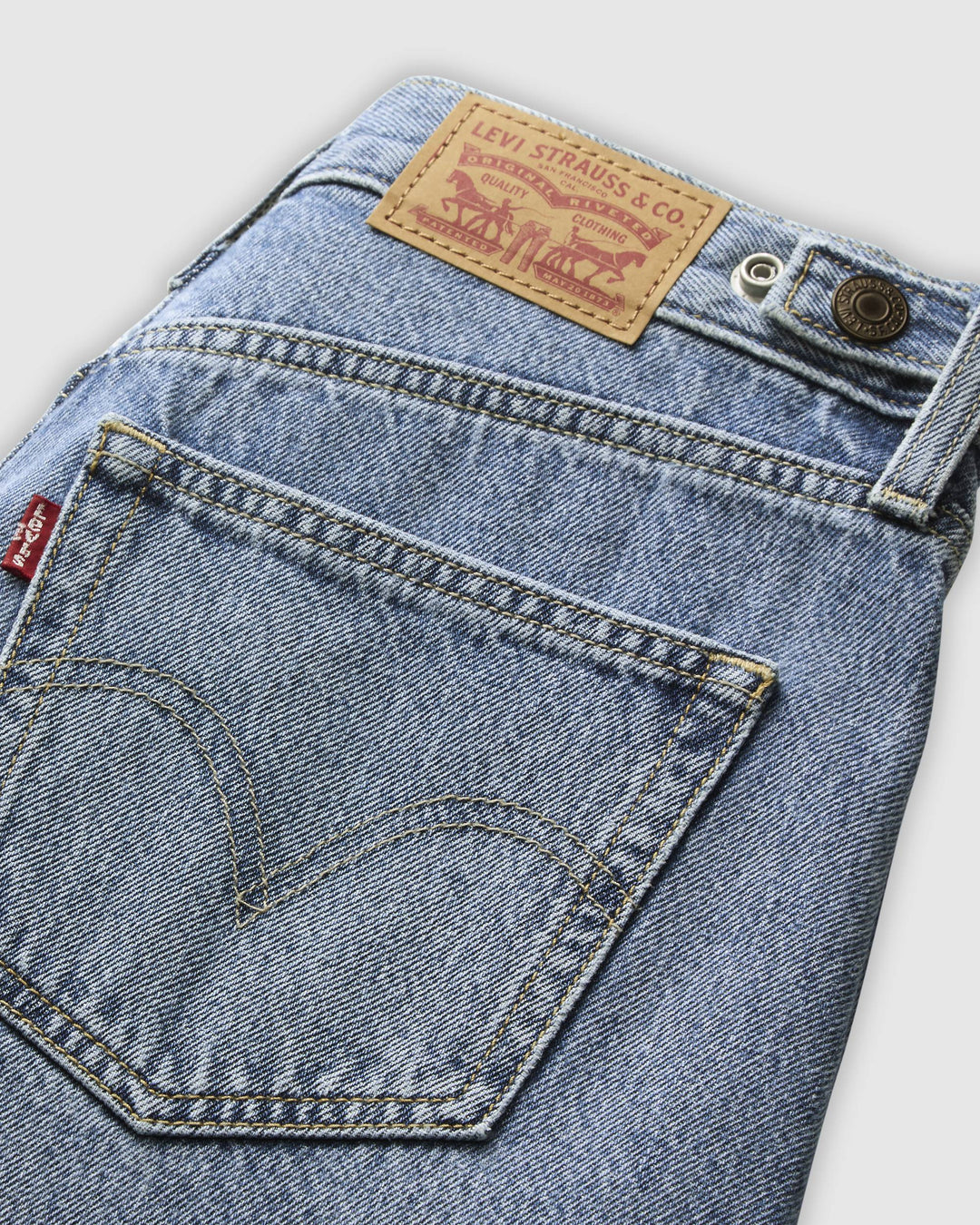 LEVI'S - CINCH BARREL DENIM