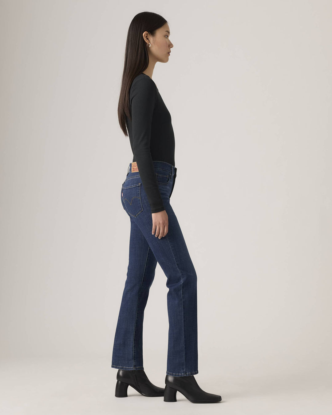 LEVI'S - 314 SHAPING STRAIGHT DENIM