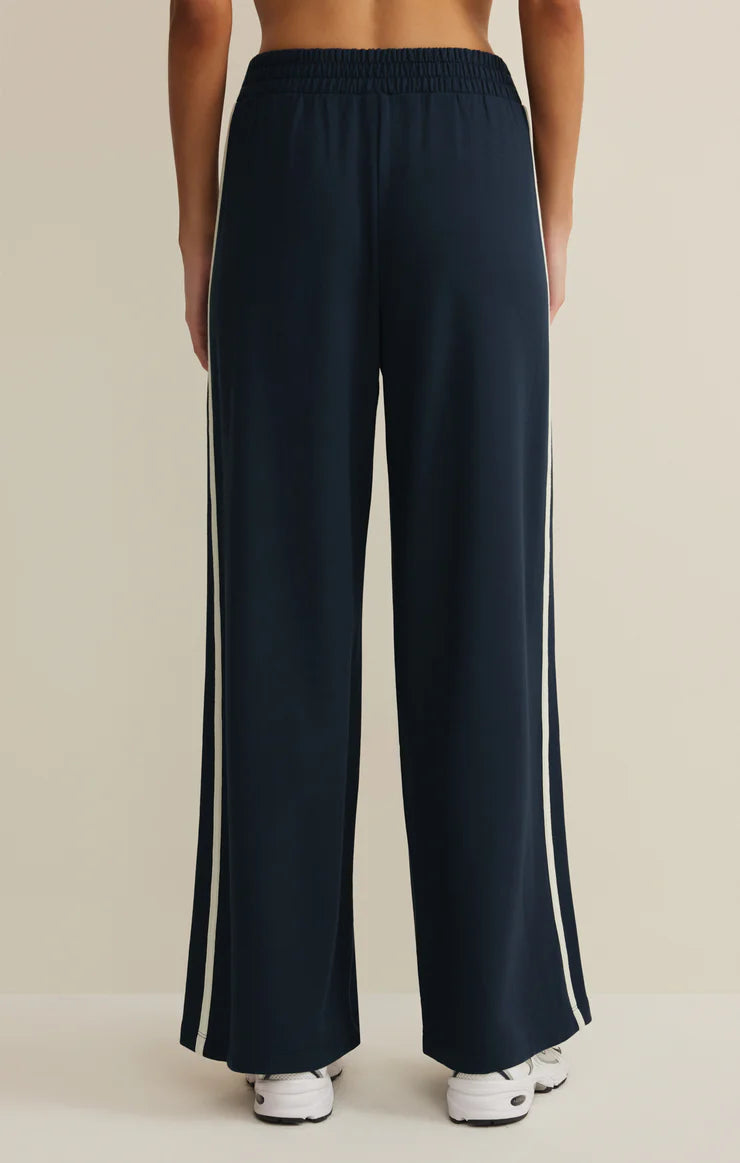 Z SUPPLY - WOMEN'S LAYOVER TRACK PANT