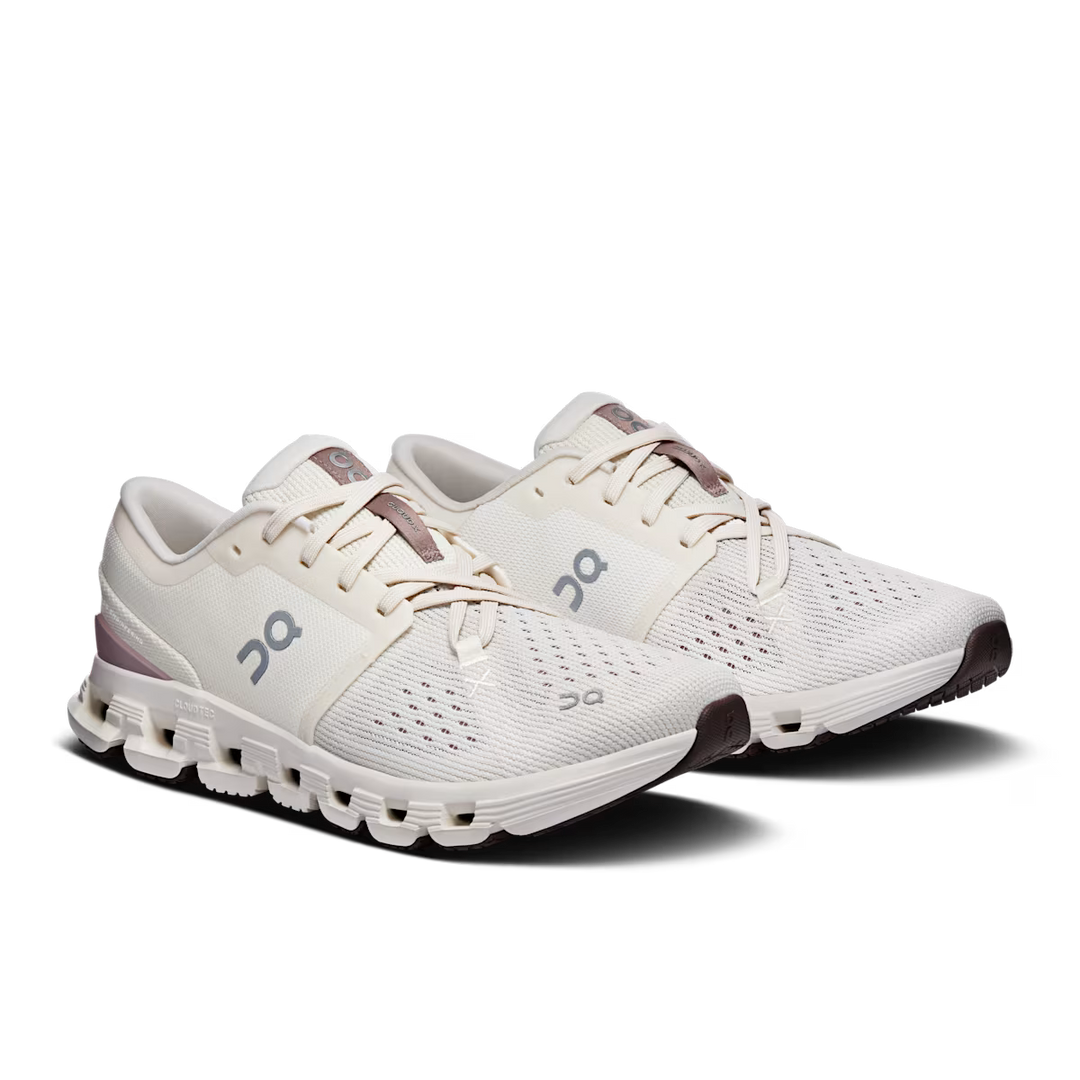 ON RUNNING - WOMEN'S CLOUD X 4 SHOE