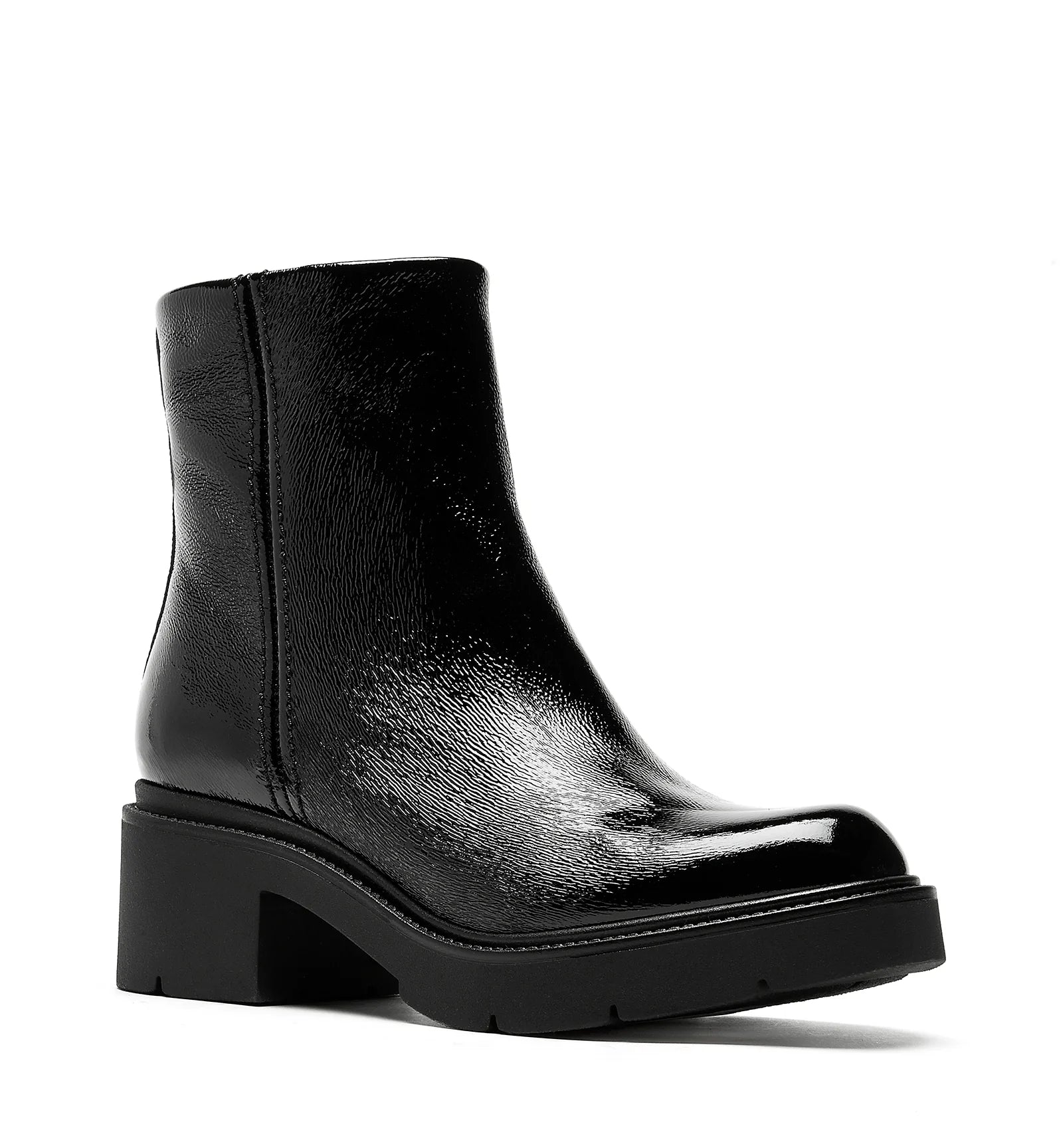 LA CANADIENNE- WOMEN'S ALEC CRINKLE LEATHER BOOTIE