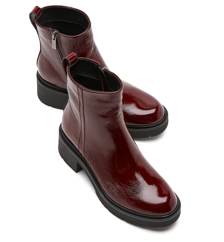 LA CANADIENNE- WOMEN'S ALEC CRINKLE LEATHER BOOTIE