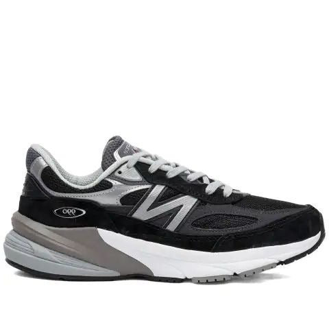 NEW BALANCE- LADIES W990BK6 SNEAKER  