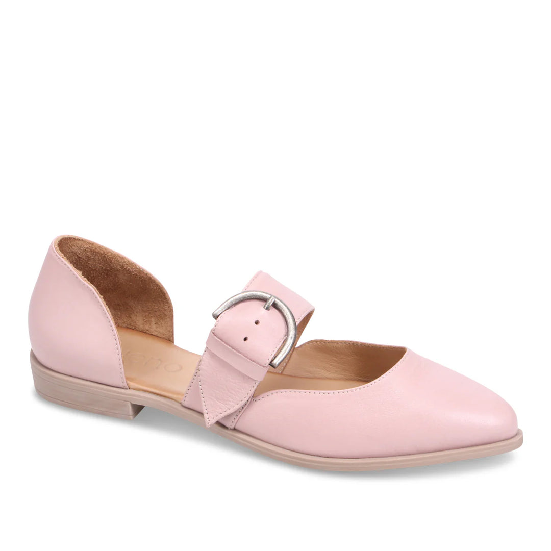 BUENO - BRITTNAY FLAT 26WE0500