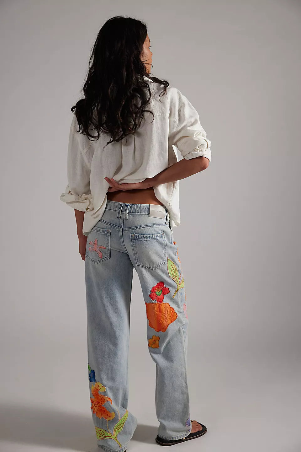 FREE PEOPLE - SURFSIDE PATCHED JEAN