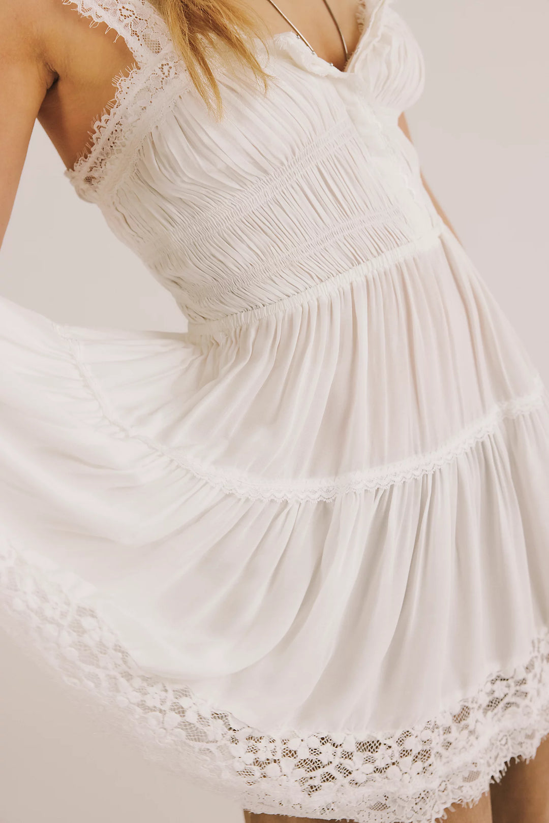 FREE PEOPLE - SO IN LOVE MINI SLIP