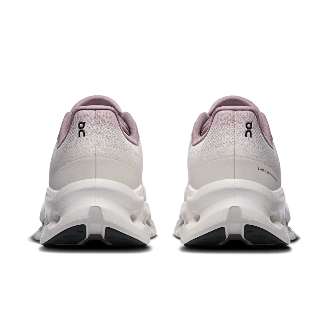 ON RUNNING - WOMEN'S CLOUDTILT SHOE