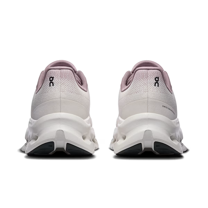 ON RUNNING - WOMEN'S CLOUDTILT SHOE