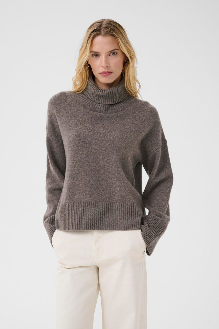 PART TWO- WOMEN'S CORINAPW SWEATER