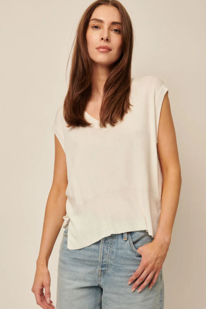 LINE- WOMEN'S MAGGIE SWEATER VEST