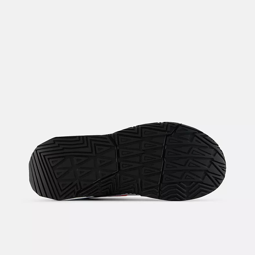 NEW BALANCE - KIDS FUELCELL PLAY LACE SHOE 