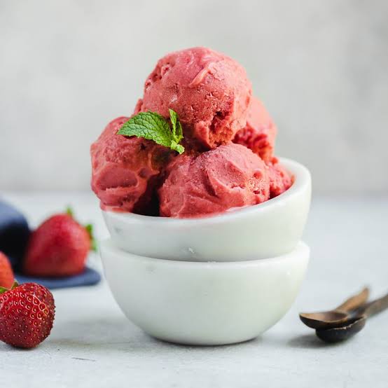 FROZEN YOGURT REG