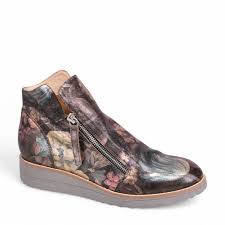 DJANGO & JULIETTE - WOMEN'S OHMY BOOT