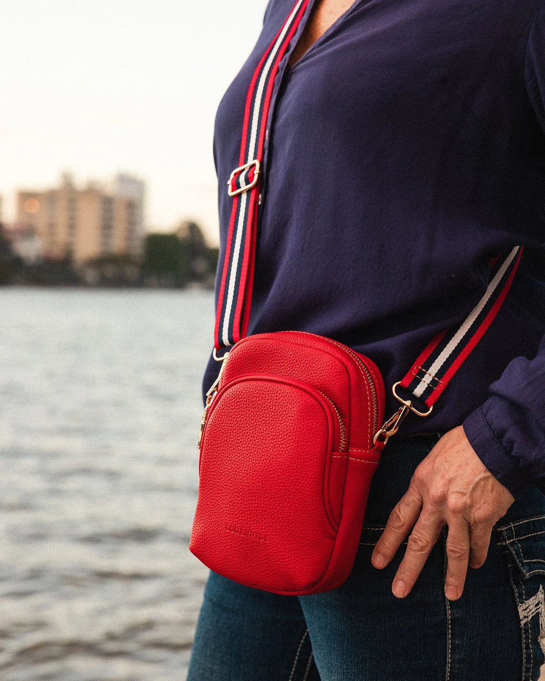 LOUENHIDE- JAVA PHONE BAG