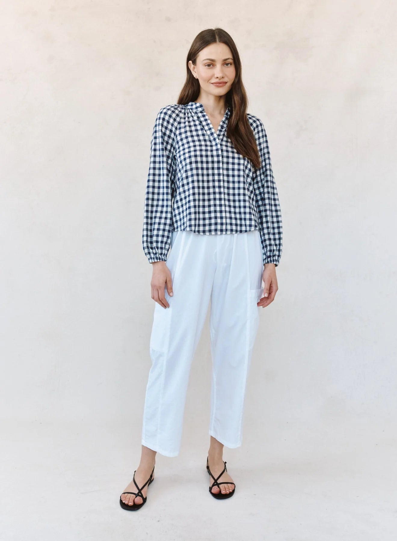 BELLA DAHL - WOMEN'S L/S SHIRRED RAGLAN SHIRT