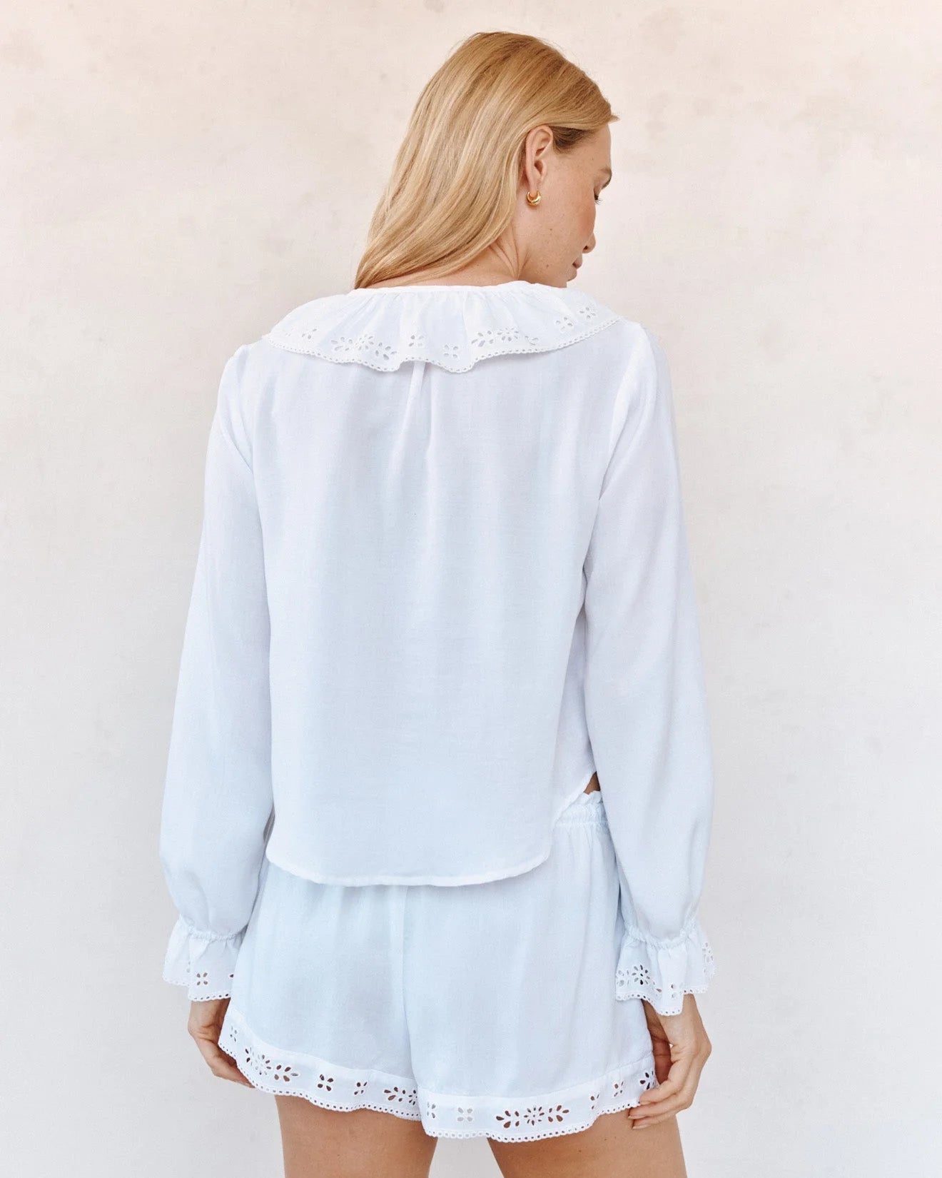 BELLA DAHL - WOMEN'S L/S TIE NECK RUFFLE TOP