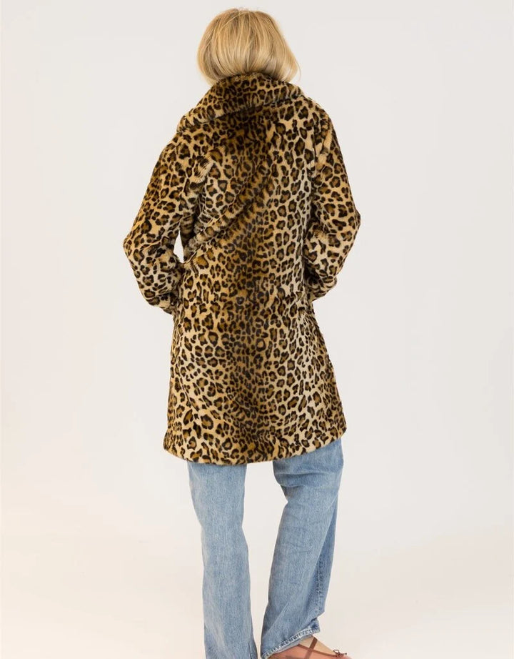 LYLA & LUXE- WOMEN'S LEO COAT