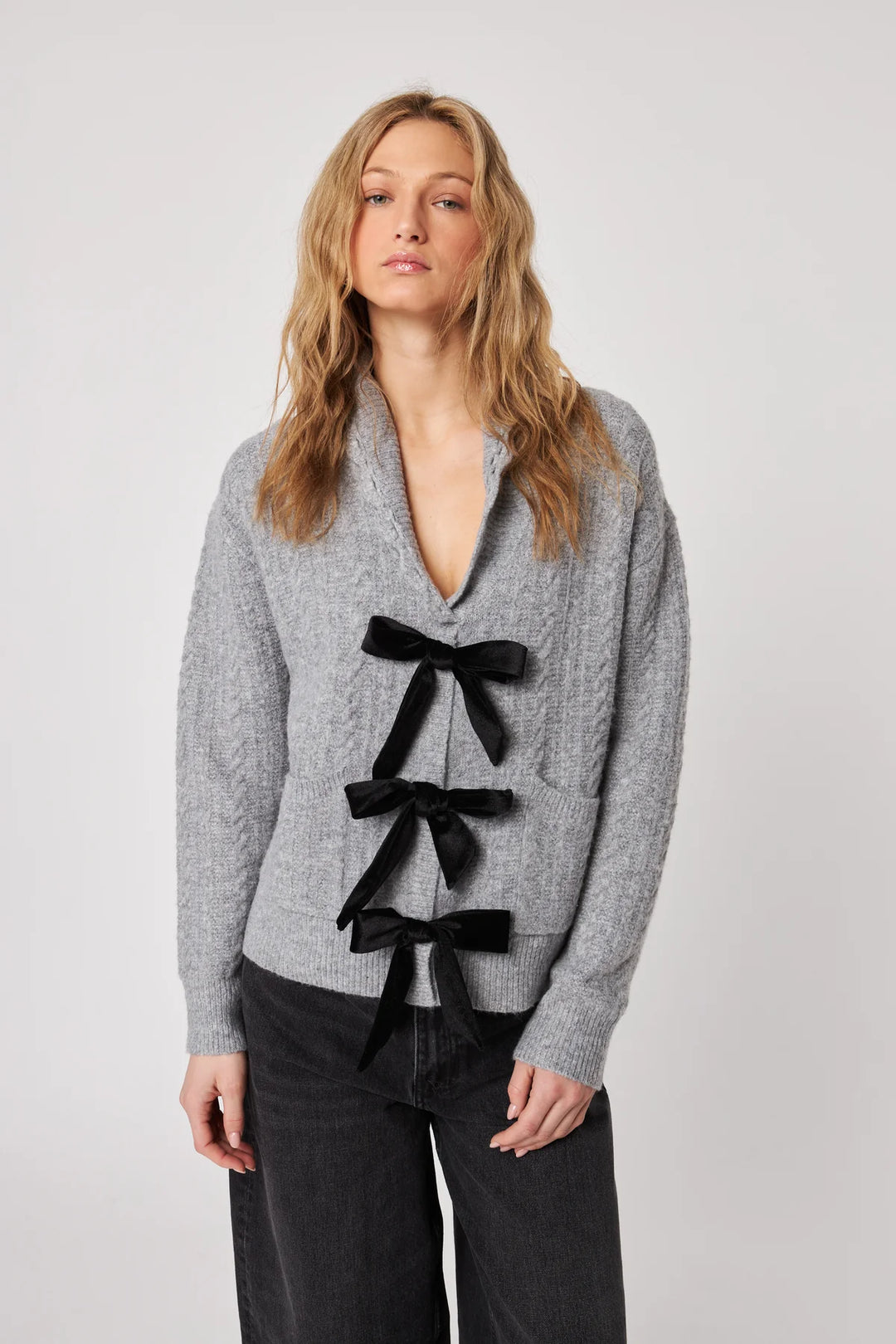 JOHN + JENN - WOMEN'S MICAH SWEATER