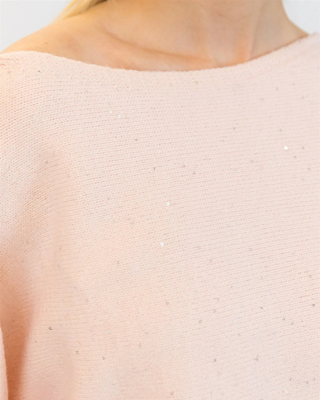 LYLA & LUXE - WOMEN'S NOBU SEQUIN SWEATER 