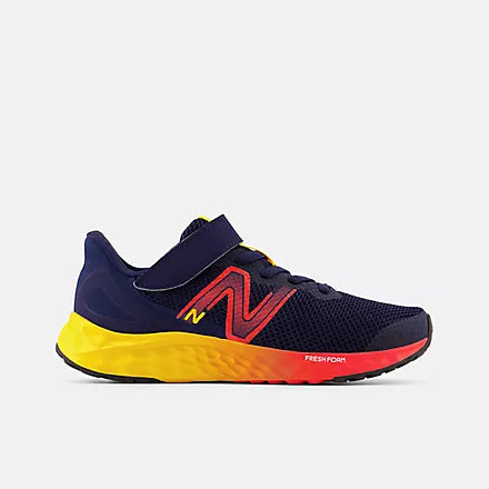 NEW BALANCE - KIDS RUNNING SHOE PAARIKB4