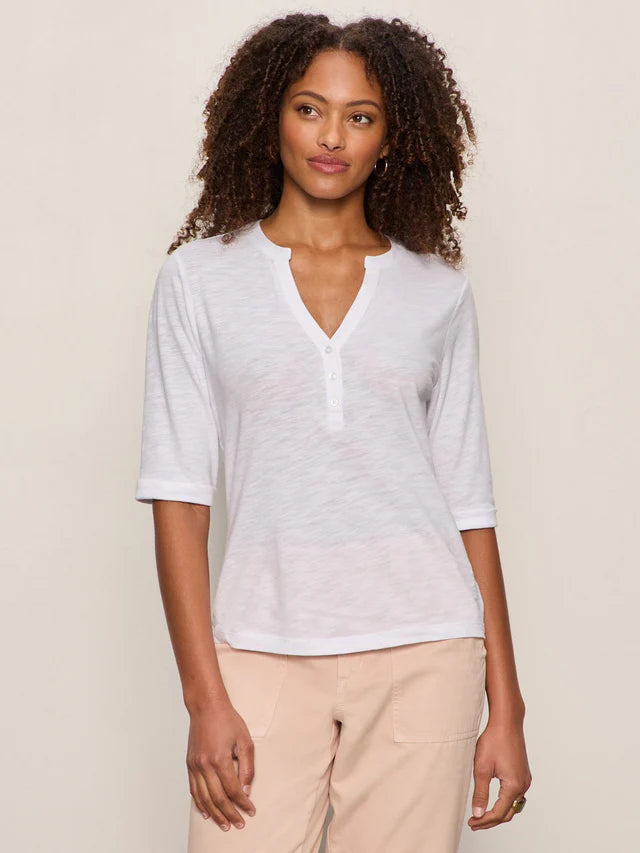 SANCTUARY - WOMEN'S ROLLED SLEEVE TEE