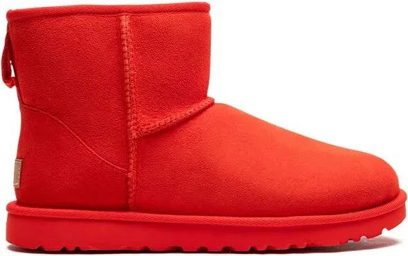UGG- WOMEN'S CLASSIC MINI II BOOT