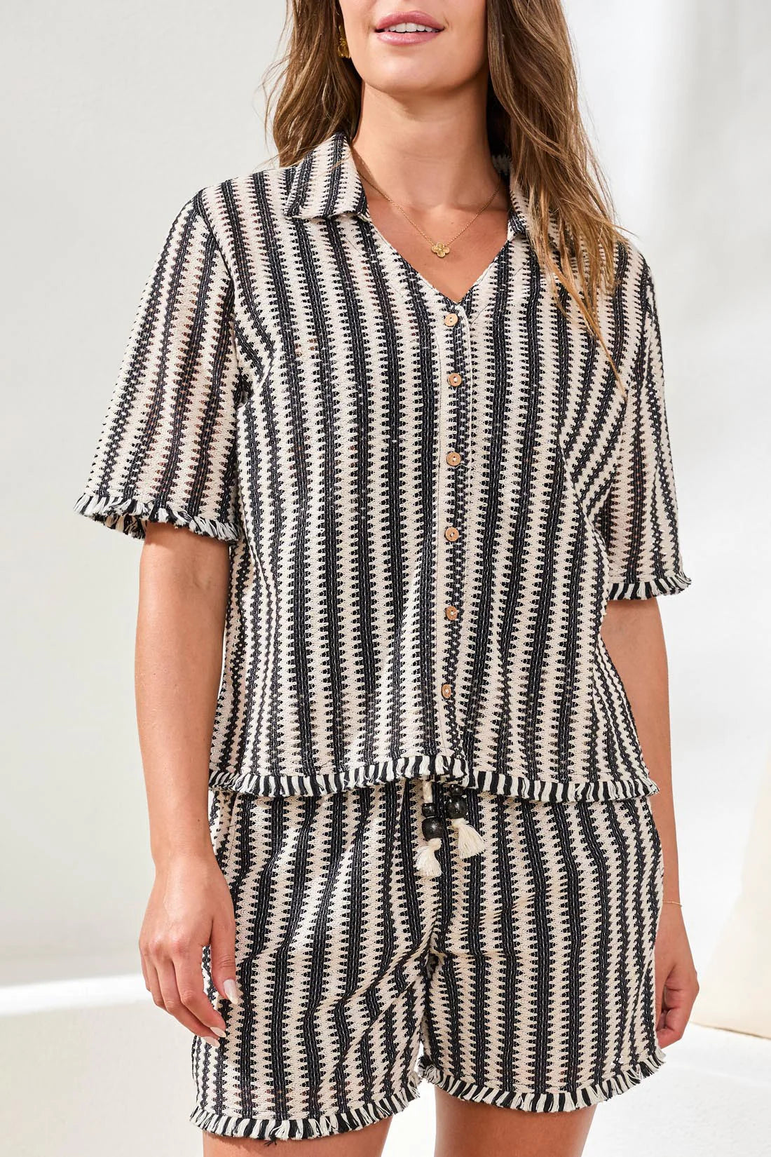 TRIBAL - WOMEN'S SHORT 3006O-8369