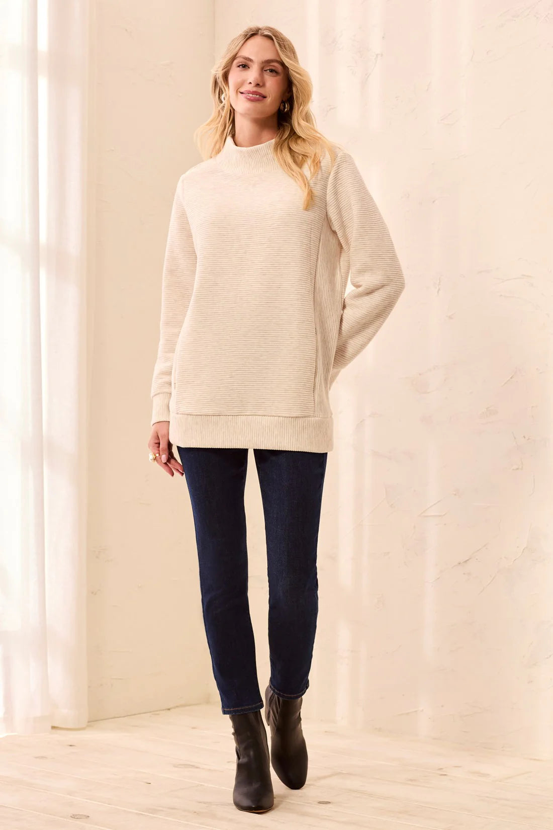 TRIBAL - L/S TUNIC W/INVISIBLE POCKETS