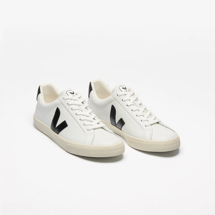 VEJA- WOMEN'S ESPLAR LOGO LEATHER SNEAKER