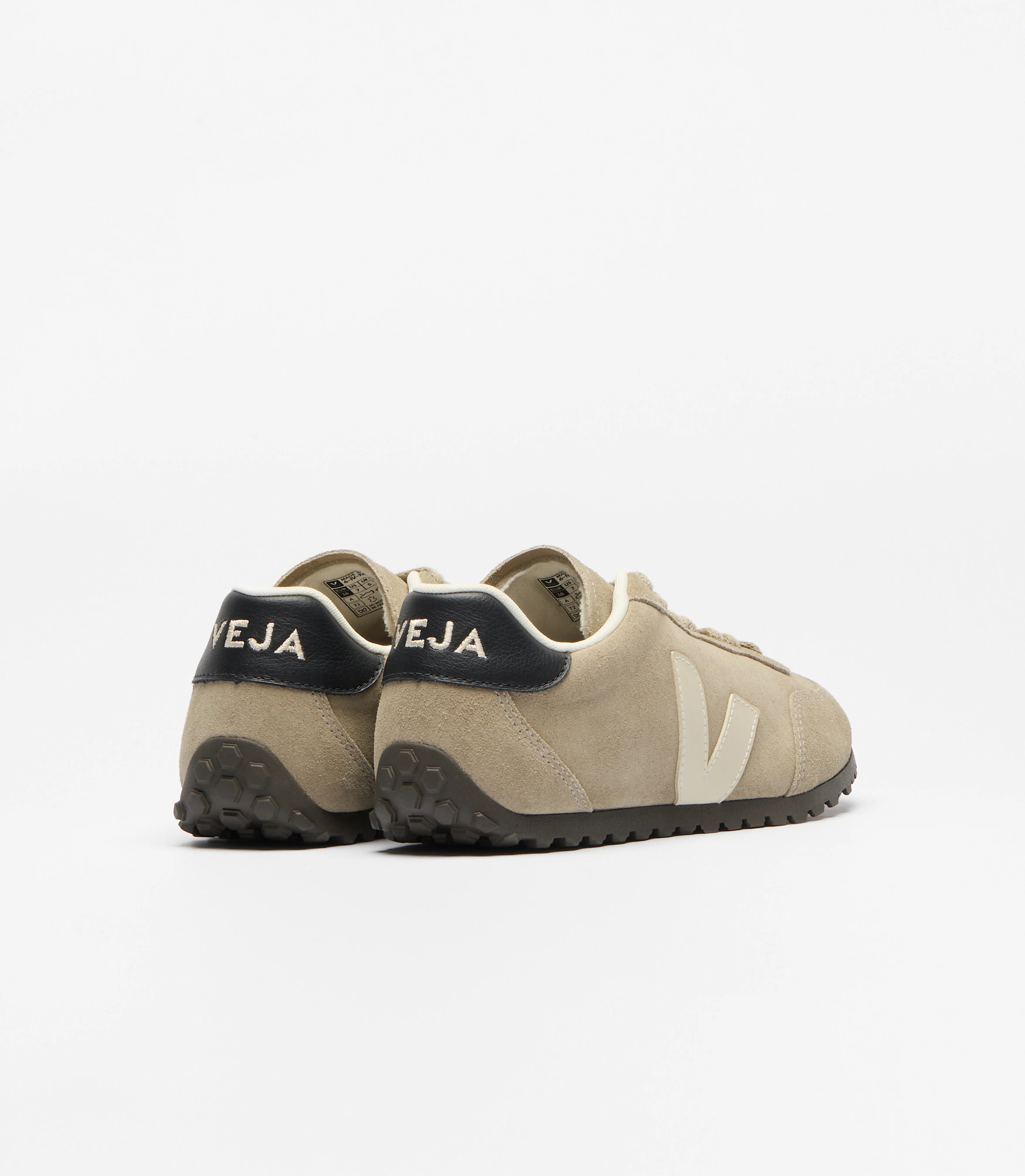 VEJA - GT SUEDE SNEAKER