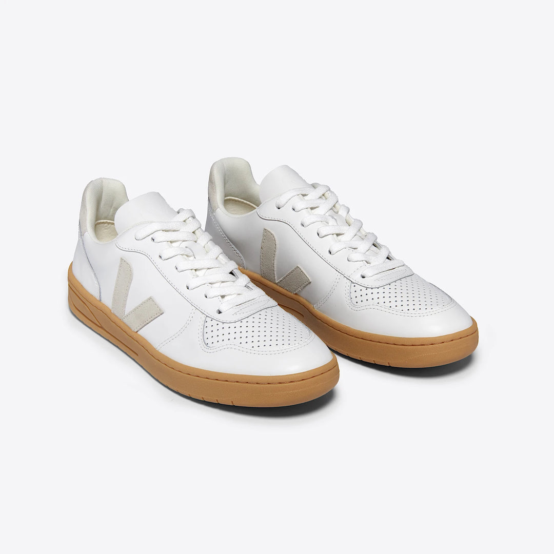 VEJA- WOMEN'S V-10 LEATHER SNEAKER